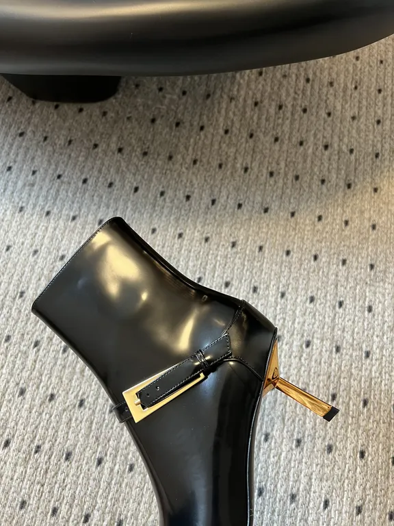 Saint Laurent Shoe 